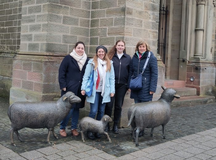 Sch%C3%A4fchen Sch%C3%A4fchen